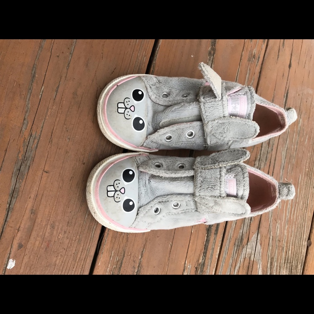 Bunny Converse One Star Sneakers